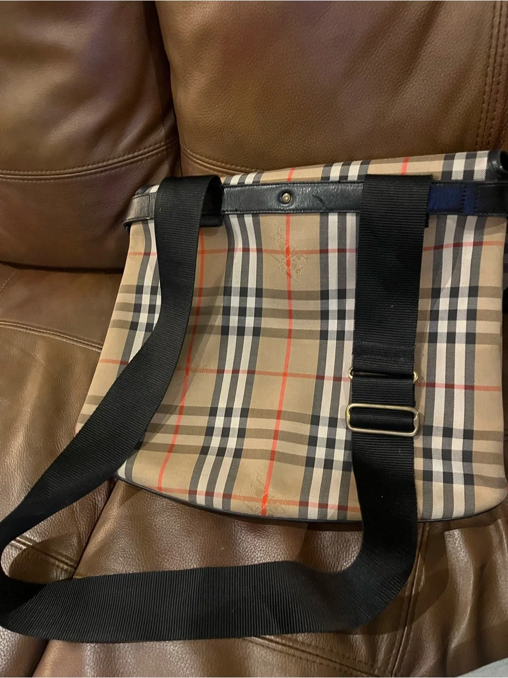 Vintage Burberrys Unisex Classic Plaid Messenger Bag - Beige with Black Trim